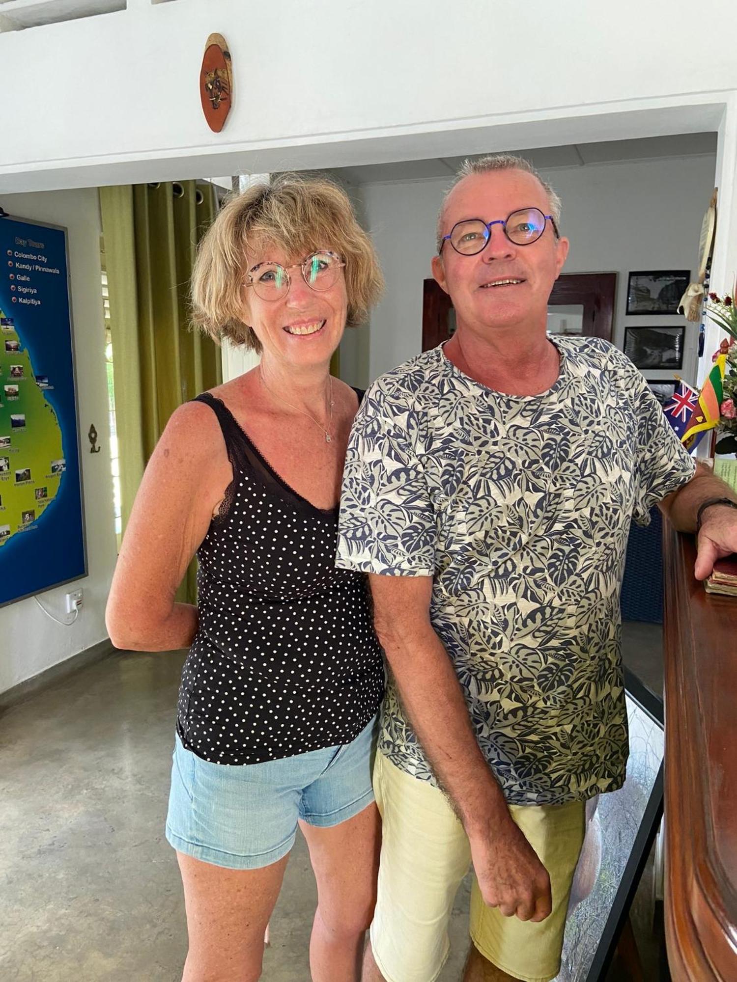 Dions Guest House Negombo Ngoại thất bức ảnh