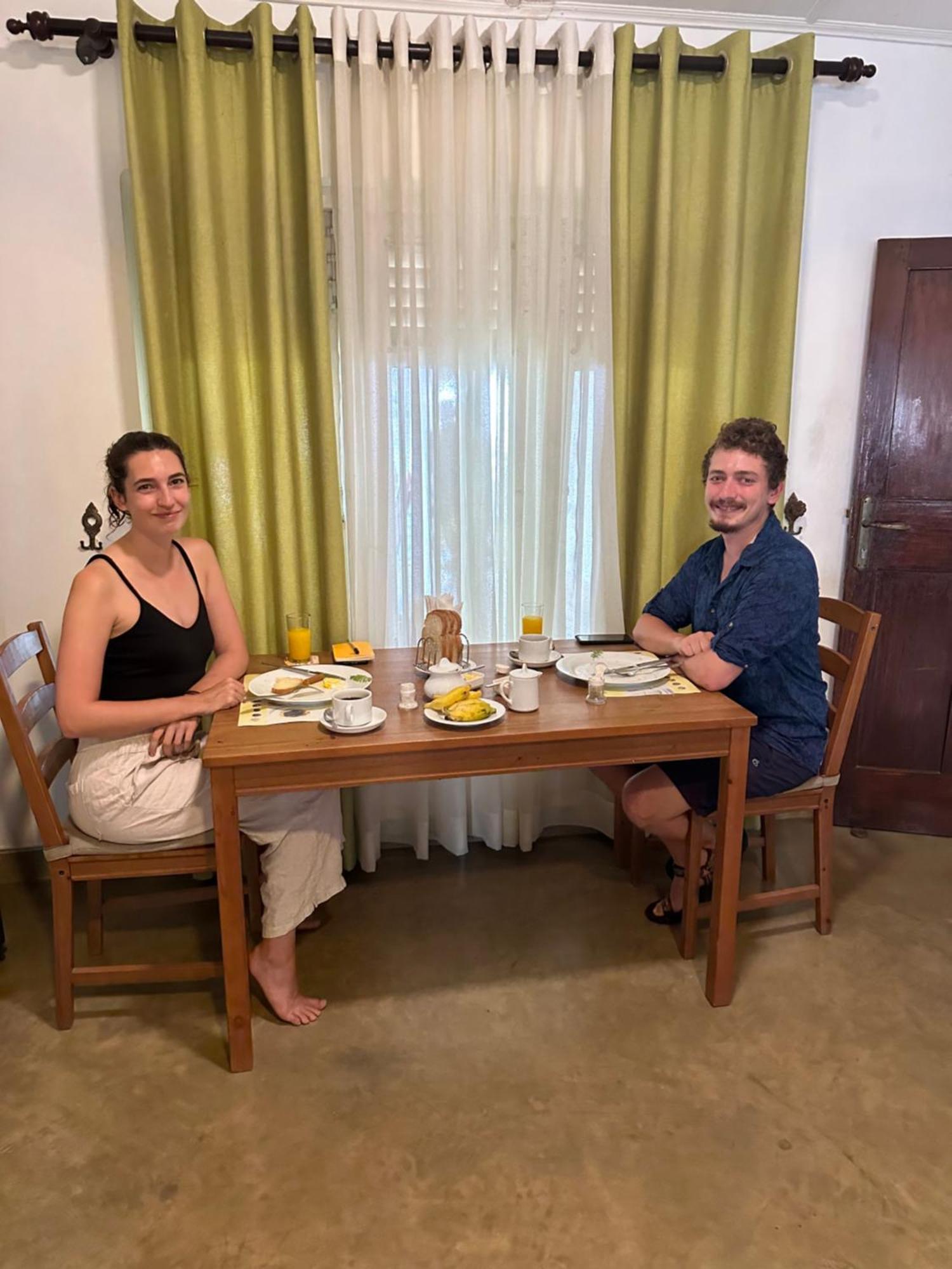 Dions Guest House Negombo Ngoại thất bức ảnh